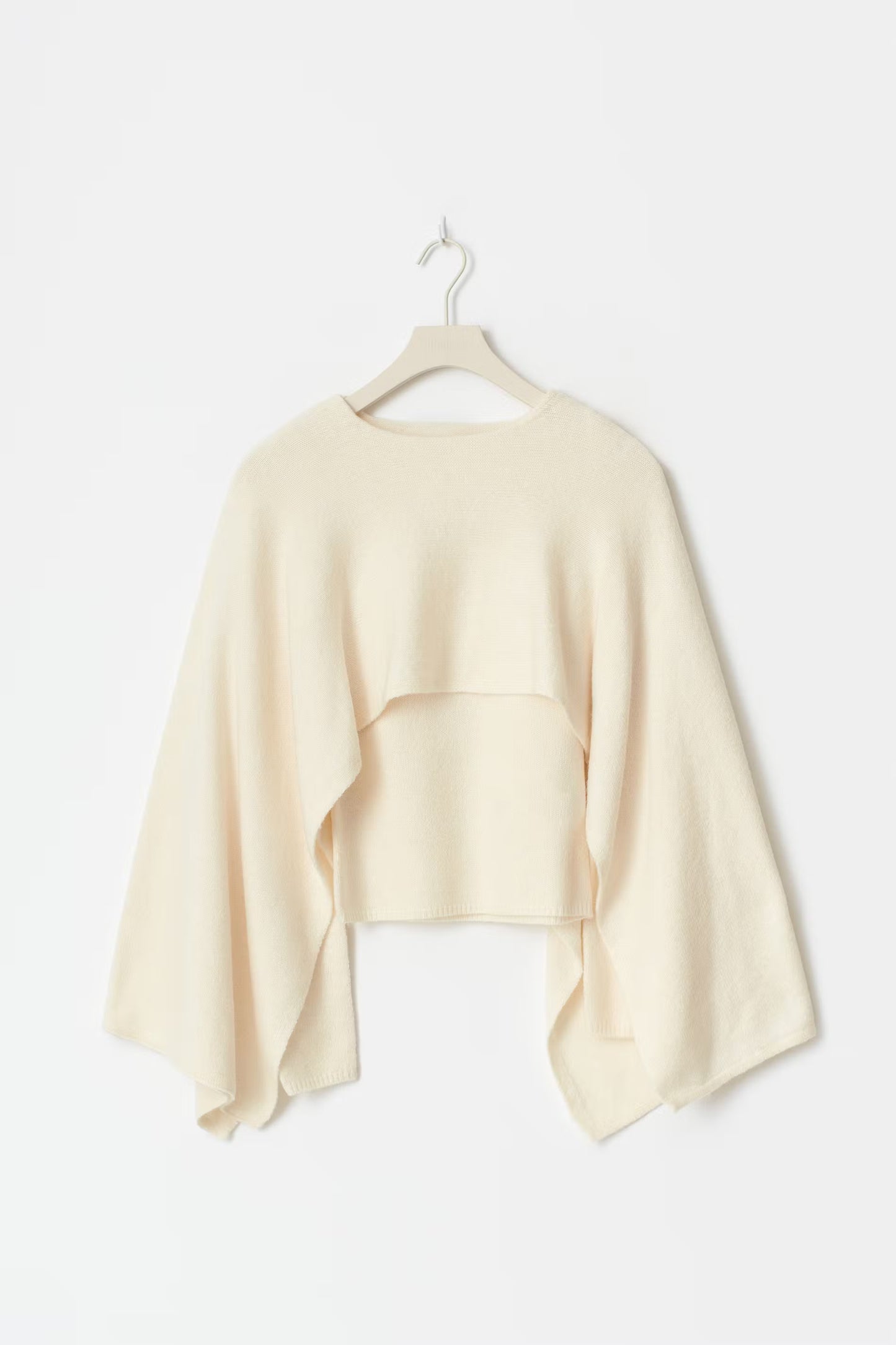 Lizzy | Cape Tricotée Manches Évasées